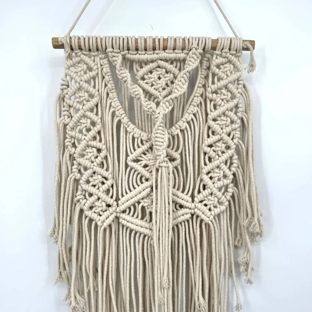 Medium Macrame Wall Hanging, Macrame Feathers Wall Hanging, Macrame Tapestry Wal